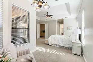 915 San Raphael St, Poinciana, FL 34759 - Photo 24