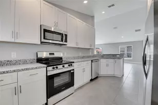 449 Cinnamon Dr, Kissimmee, FL 34759 - Photo 8