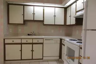 1443 Coldwater Ct, Orlando, FL 32824 - Photo 6