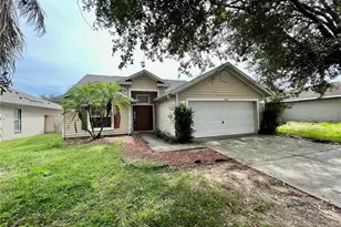 1140 Cedarwood Way, Clermont, FL 34714 - Photo 2