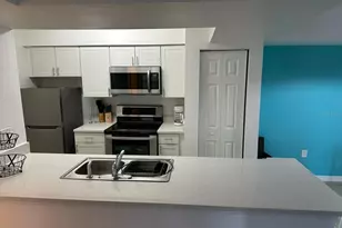 3008 Parkway Blvd, Kissimmee, FL 34747 - Photo 10