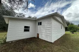 17405 NE 38th Lane Rd, Silver Springs, FL 34488 - Photo 1