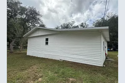 17405 NE 38th Lane Road, Silver Springs, FL 34488 - Photo 6