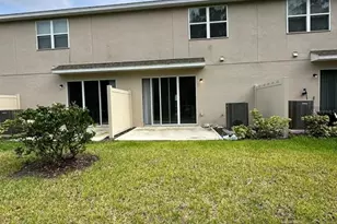 3587 Davenport Creek Ct, Kissimmee, FL 34746 - Photo 2