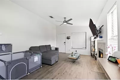 2936 S Semoran Boulevard #106, Orlando, FL 32822 - Photo 6