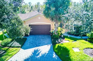 640 Grand Canal Dr, Kissimmee, FL 34759 - Photo 52