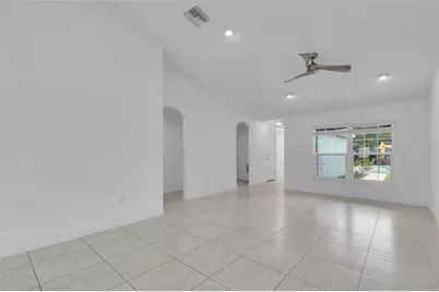 13 Llovera  Place, Palm Coast, FL 32164 - Photo 8