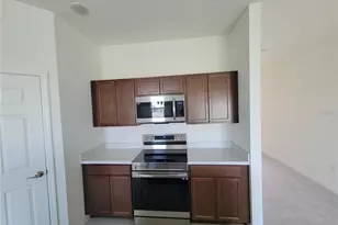 1346 Normandy Dr, Haines City, FL 33844 - Photo 4