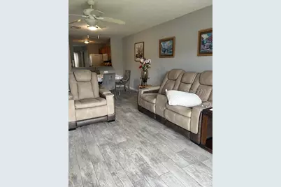 2684 Emerald Lake Court #2684, Kissimmee, FL 34744 - Photo 4