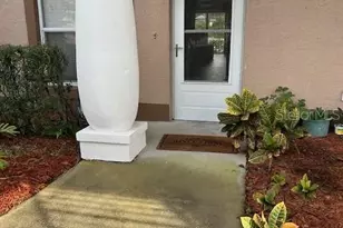 2684 Emerald Lake Ct, Kissimmee, FL 34744 - Photo 2