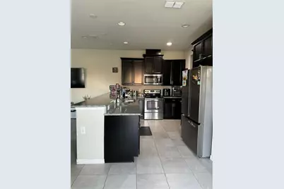 2614 Giardino Loop, Kissimmee, FL 34741 - Photo 4