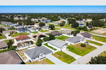 1906 Manatee Drive, Kissimmee, FL 34759 - Photo 32