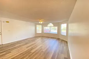 2751 N Poinciana Blvd, Kissimmee, FL 34746 - Photo 4