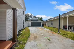 1233 Hancock Cir, Saint Cloud, FL 34769 - Photo 8