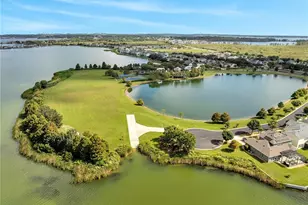 505 Waterside Pointe Dr, Groveland, FL 34736 - Photo 4