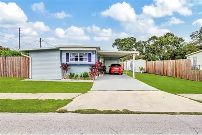 902 Columbia Avenue, Saint Cloud, FL 34769 - Photo 2