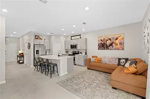 4680 Revolutionary Wy, Saint Cloud, FL 34769 - Photo 4