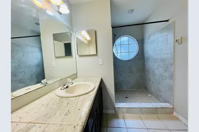 5015 Laguna Bay Circle #92, Kissimmee, FL 34746 - Photo 12