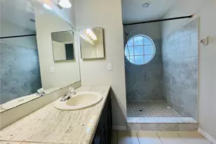 5015 Laguna Bay Cir, Kissimmee, FL 34746 - Photo 12