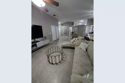 217 Coralwood Court, Kissimmee, FL 34743 - Photo 4