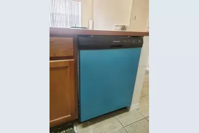 8137 Claire Ann Drive #203, Orlando, FL 32825 - Photo 4