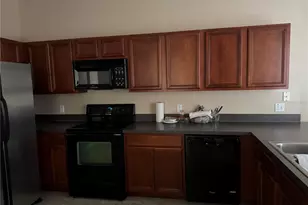 324 Aldershot Ct, Kissimmee, FL 34758 - Photo 6