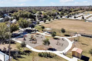 4633 Huron Bay Cir, Kissimmee, FL 34759 - Photo 52