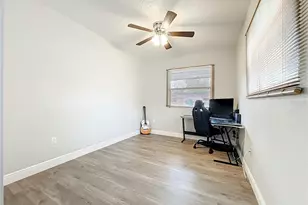 1423 Heber Cir, Orlando, FL 32811 - Photo 20