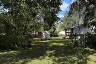 2520 Seville Dr, Kissimmee, FL 34746 - Photo 2