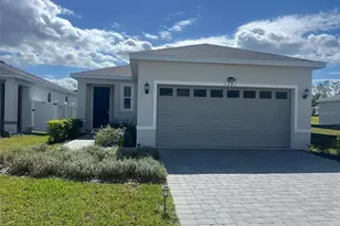 1241 Atlantic Ave, Fruitland Park, FL 34731 - Photo 1