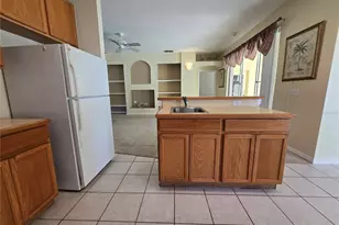 2534 Aster Cove Ln, Kissimmee, FL 34758 - Photo 10