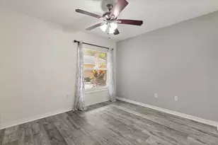 2713 Emerald Lake Ct, Kissimmee, FL 34744 - Photo 26