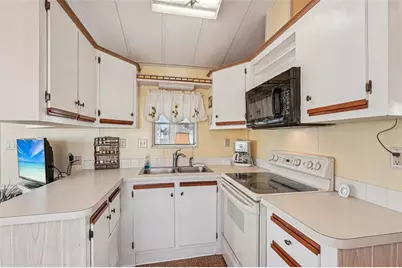 289 Bainbridge Drive, Nokomis, FL 34275 - Photo 12