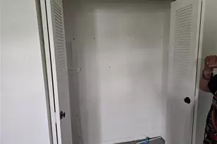 569 Hunter Cir, Kissimmee, FL 34758 - Photo 4