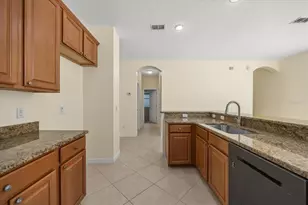 9427 Edenshire Cir, Orlando, FL 32836 - Photo 10