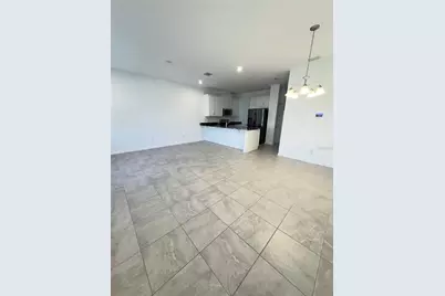 2512 Blowing Breeze Avenue, Kissimmee, FL 34744 - Photo 6