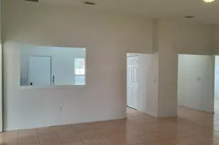 505 Maricopa Dr, Kissimmee, FL 34758 - Photo 10
