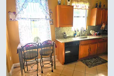 328 Indian Wells Avenue, Poinciana, FL 34759 - Photo 6