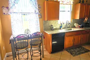 328 Indian Wells Ave, Poinciana, FL 34759 - Photo 6