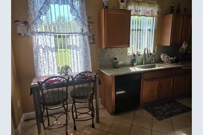 328 Indian Wells Avenue, Poinciana, FL 34759 - Photo 4