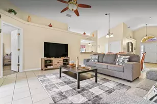 100 Cardinal Ct, Davenport, FL 33896 - Photo 10