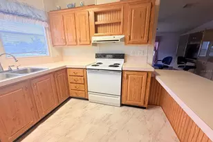 220 Ellsworth Dr, Kissimmee, FL 34758 - Photo 16