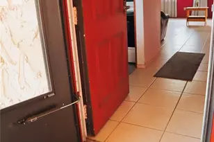 2852 N Powers Dr, Orlando, FL 32818 - Photo 2