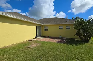 111 Turin Way, Kissimmee, FL 34758 - Photo 4