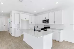 178 Blue Star Ct, Tavares, FL 32778 - Photo 6