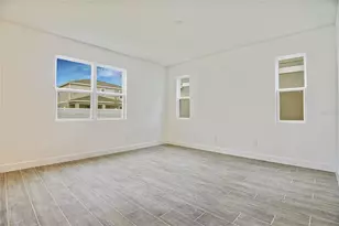 176 Blue Star Ct, Tavares, FL 32778 - Photo 10