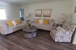 91 Raemoor Dr, Palm Coast, FL 32164 - Photo 4