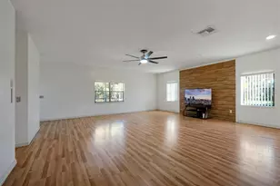 4540 Pine Tree Dr, Saint Cloud, FL 34772 - Photo 10