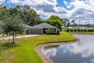 1052 Rivershore Ave, Lakeland, FL 33809 - Photo 4