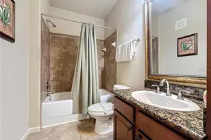 902 Charo Pkwy, Davenport, FL 33897 - Photo 38